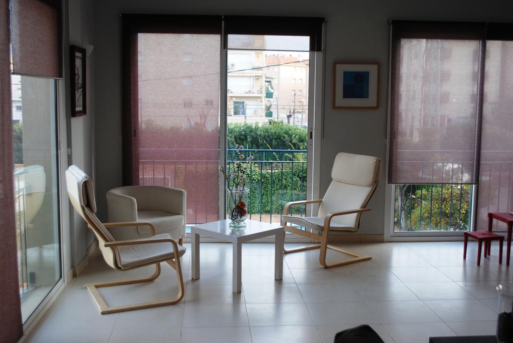 Hotel Sant Jordi Segur de Calafell Exterior photo
