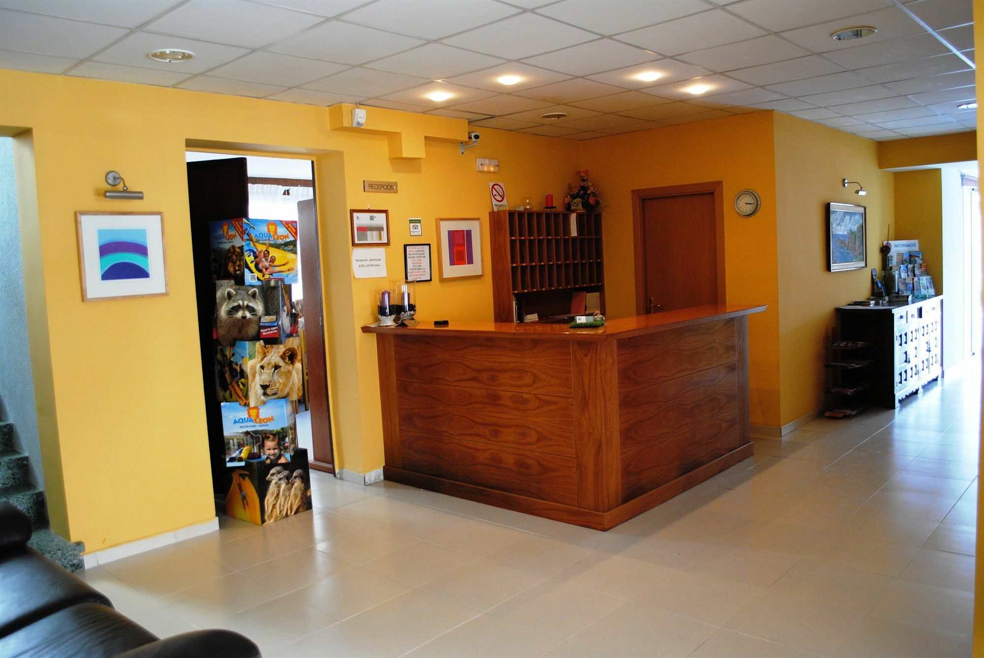 Hotel Sant Jordi Segur de Calafell Exterior photo